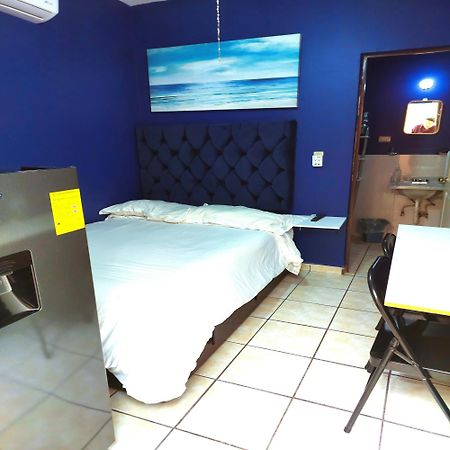 Habitacion 11 Independiente Con Mucha Privacidad ,Cerca Del Consulado , Cas , A 200 Mts Del Vado Del Rio Hermosillo Exteriér fotografie